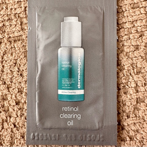 Assortment of Trial Size Skin and Haircare Products - Picture 4 of 14